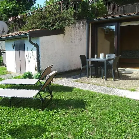 Casa Lucio: A Step Away From The Mountains * Plesio