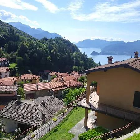 Lägenhet Casa Lucio: A Step Away From The Mountains Plesio