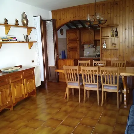 Lägenhet Casa Lucio: A Step Away From The Mountains